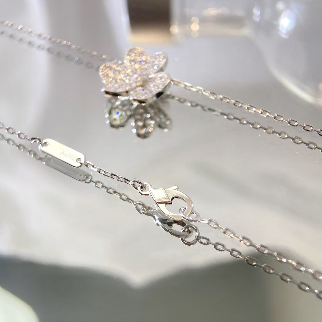 [LumiVibe]FLOWER DIAMOND NECKLACE