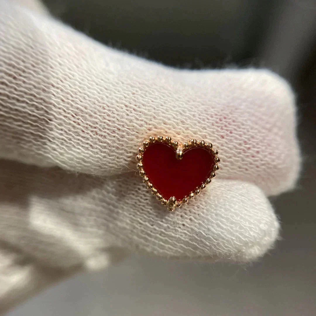 [LumiVibe]HEART CARNELIAN STUD EARRINGS