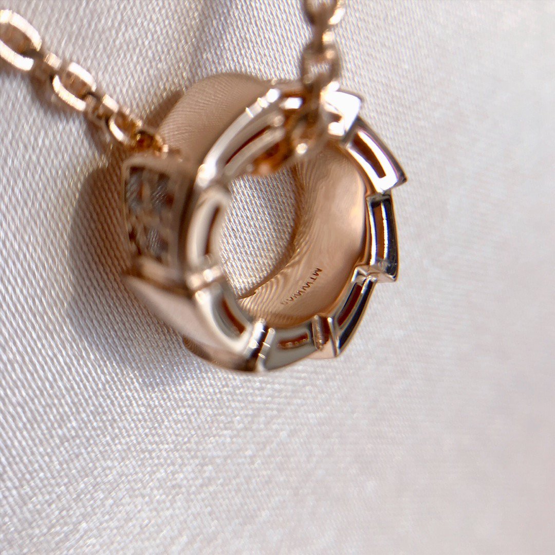[LumiVibe]SERPENTI PEDANT DIAMOND PINK GOLD NECKLACE