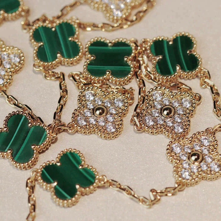 [LumiVibe]CLOVER 20 MOTIFS MALACHITE DIAMOND NECKLACE