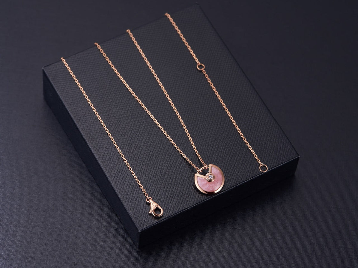 [LumiVibe]AMULETTE ROSE GOLD PINK MOP NECKLACE