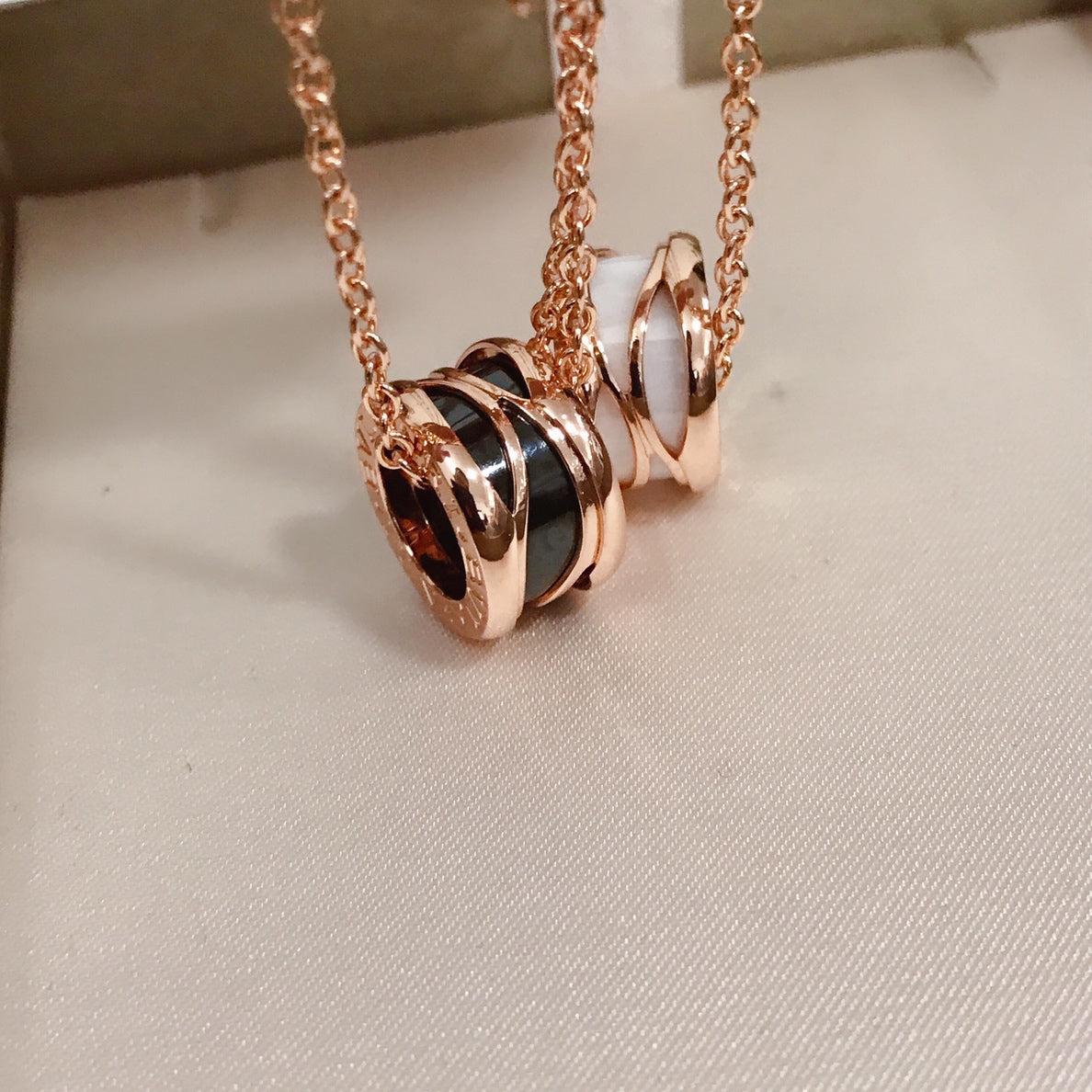 [LumiVibe]ZERO 1 FOUR BAND PINK GOLD CERAMIC