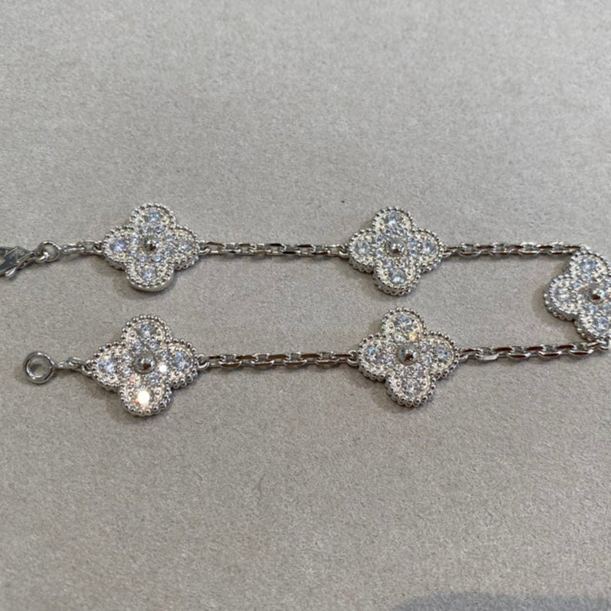 [LumiVibe] CLOVER 5 MOTIF FULL DIAMOND BRACELET COLLECTION