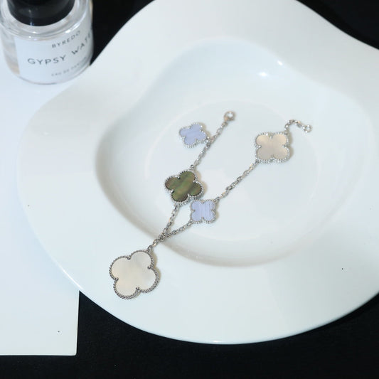 [LumiVibe]CLOVER BRACELET 5 MOTIFS MOP CHALCEDONY SILVER