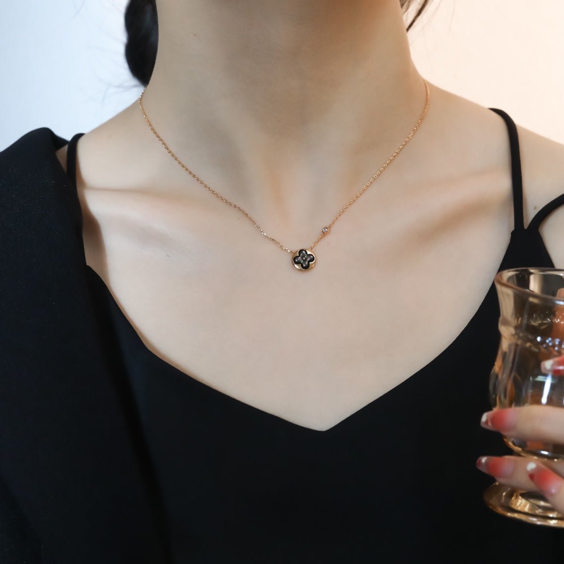 [LumiVibe]SUN PEDANT PINK GOLD 1 DIAMOND NECKLACE
