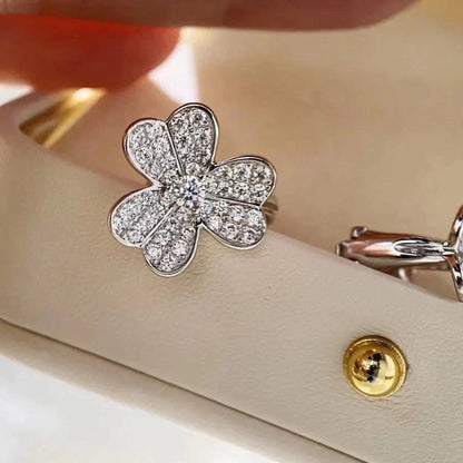 [LumiVibe]CLOVER COMOS DIAMOND EARRINGS SILVER