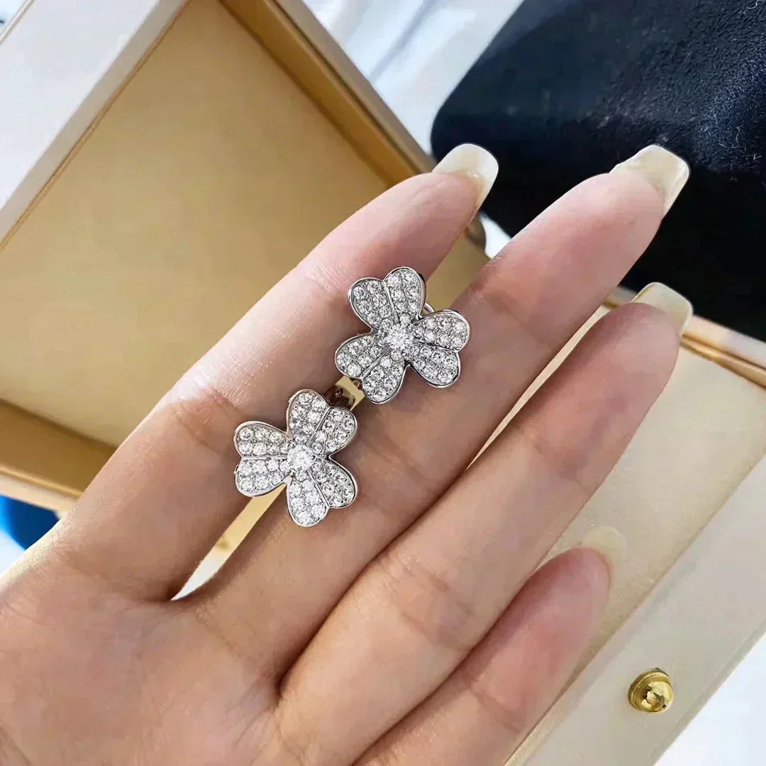 [LumiVibe]CLOVER COMOS DIAMOND EARRINGS SILVER