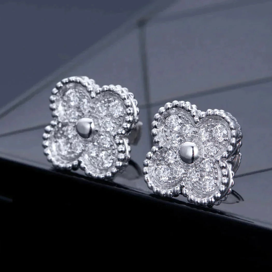 [LumiVibe]CLOVER 1 MOTIFS DIAMOND STUD EARRINGS SILVER