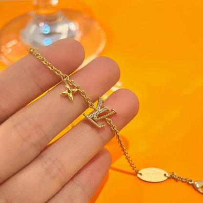 [LumiVibe]LOGO STAR MOTIF GOLD BRACELET
