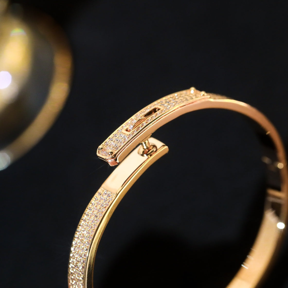 [LumiVibe]KELLY BRACELET DIAMOND PAVED