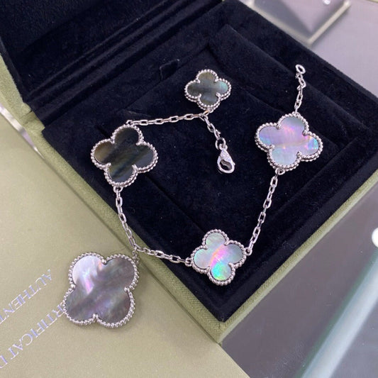 [LumiVibe]CLOVER 5 MOTIFS SIVLER DARK MOP BRACELET