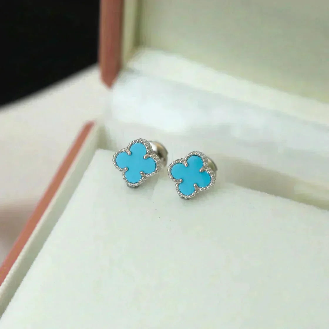 [LumiVibe]CLOVER MINI 9.5MM ONYX STUD EARRINGS SILVER