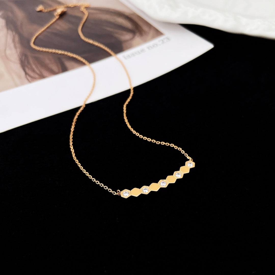 [LumiVibe]BEE MY LOVE DIAMOND NECKLACE