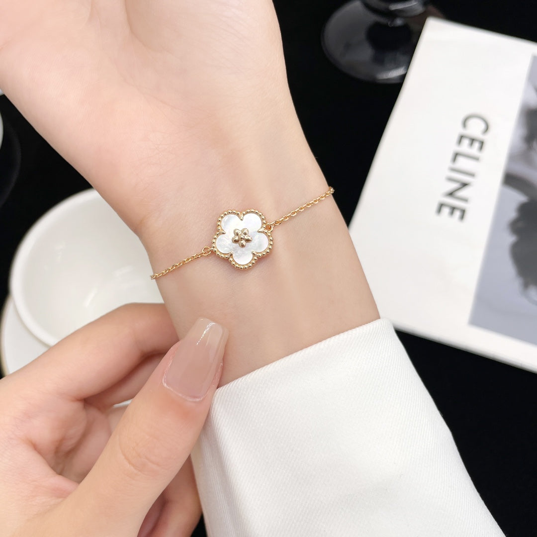 [LumiVibe]LUCKY SPRING ROSE GOLD MOP BRACELET
