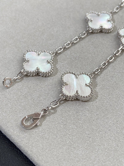 [LumiVibe]CLOVER WHITE PEARL MOP 5 MOTIF BRACELET COLLECTION