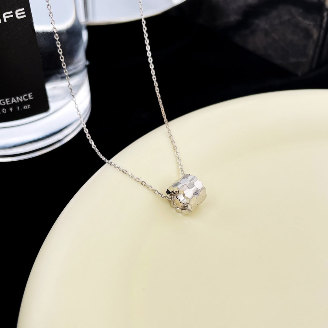 [LumiVibe]BEE MINI PEDANT DIAMOND NECKLACE