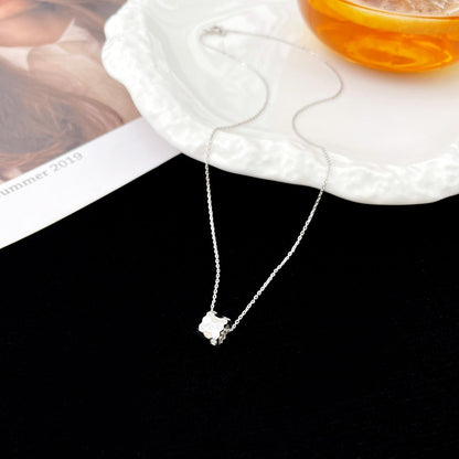 [LumiVibe]BEE MINI PEDANT DIAMOND NECKLACE