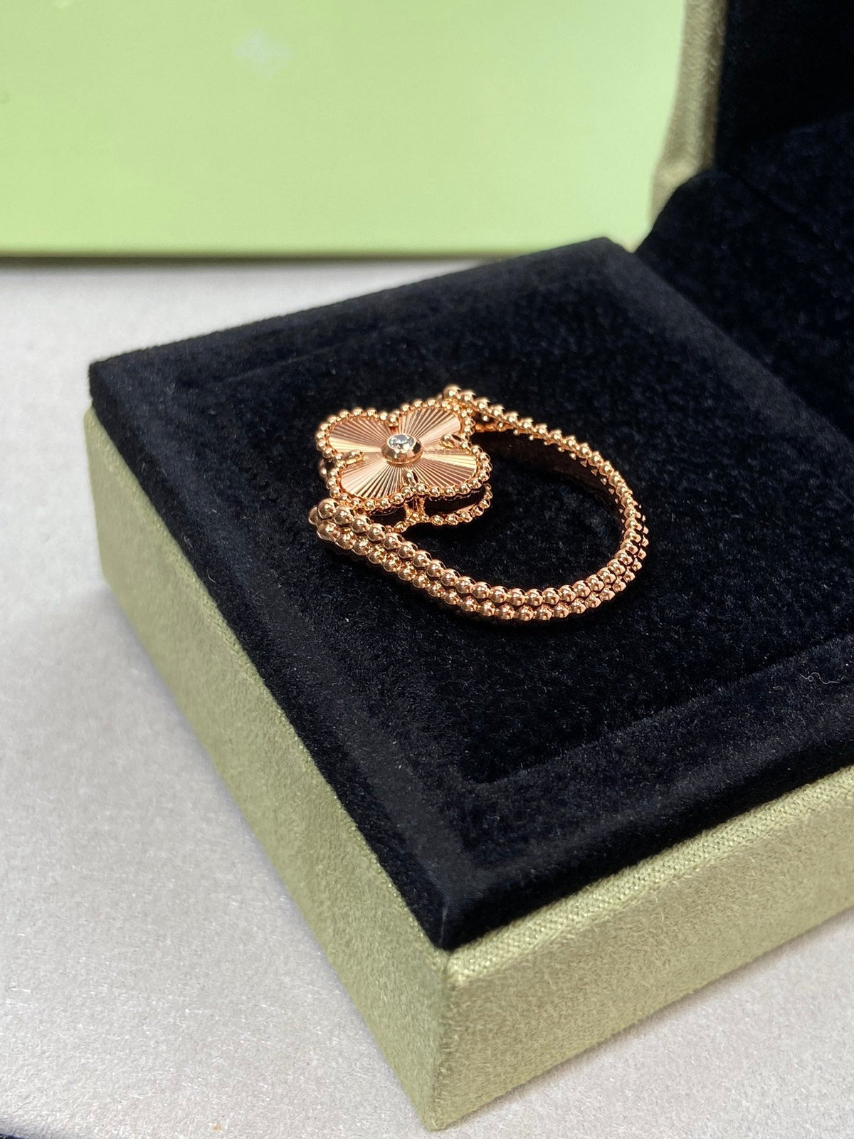[LumiVibe]CLOVER RIVERSIBLE ROSE GOLD RING