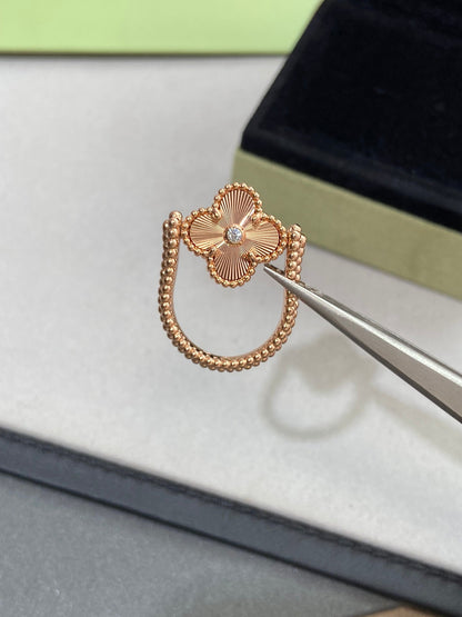 [LumiVibe]CLOVER RIVERSIBLE ROSE GOLD RING