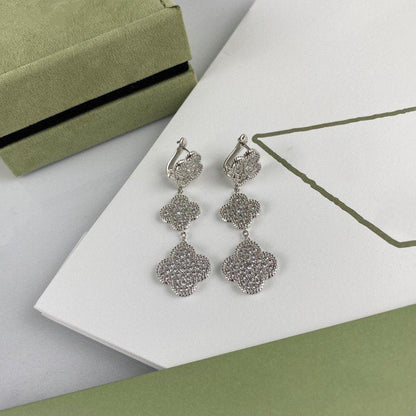 [LumiVibe]CLOVER 3 MOTIF DIAMOND SILVER DROP EARRINGS