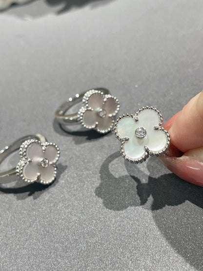[LumiVibe]CLOVER SILVER MOP DIAMOND RING