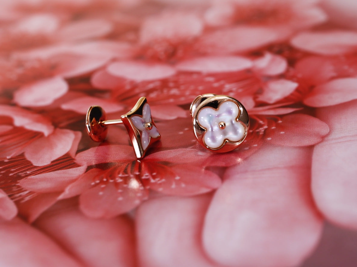 [LumiVibe]STAR AND SUN PINK GOLD MOP STUD EARRINGS