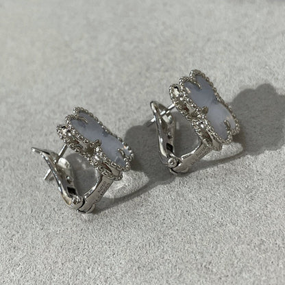[LumiVibe]CLOVER CHALCEDONY SILVER STUD EARRINGS