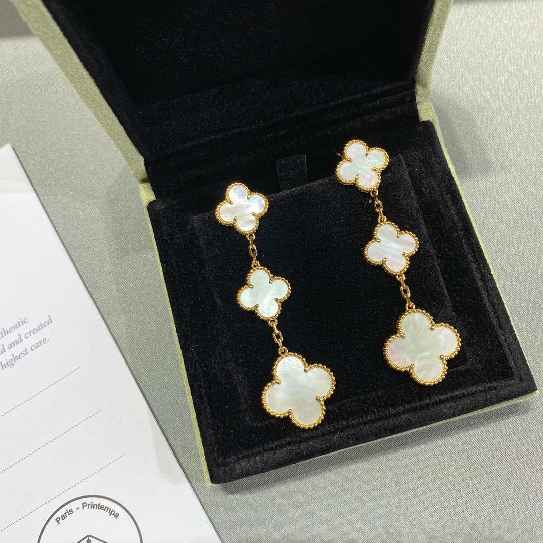 [LumiVibe]CLOVER MOP 3 MOTIFS GOLD EARRINGS