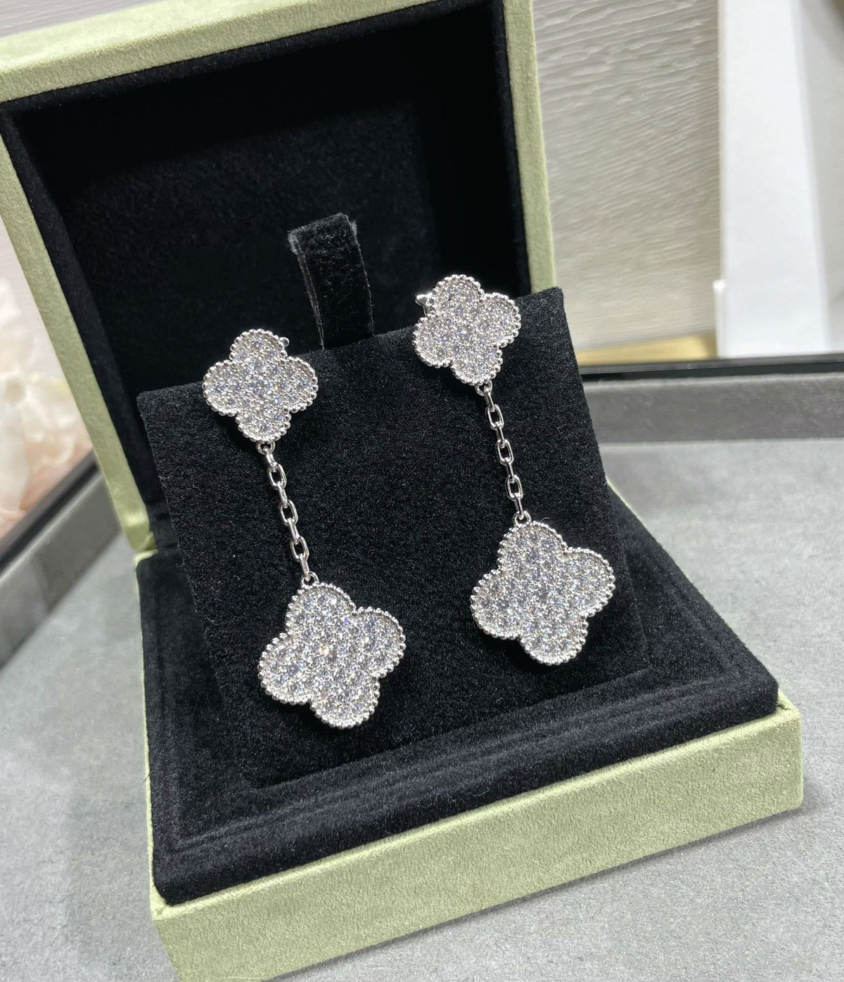 [LumiVibe]CLOVER 2 MOTIFS DIAMOND PAVED SILVER EARRINGS