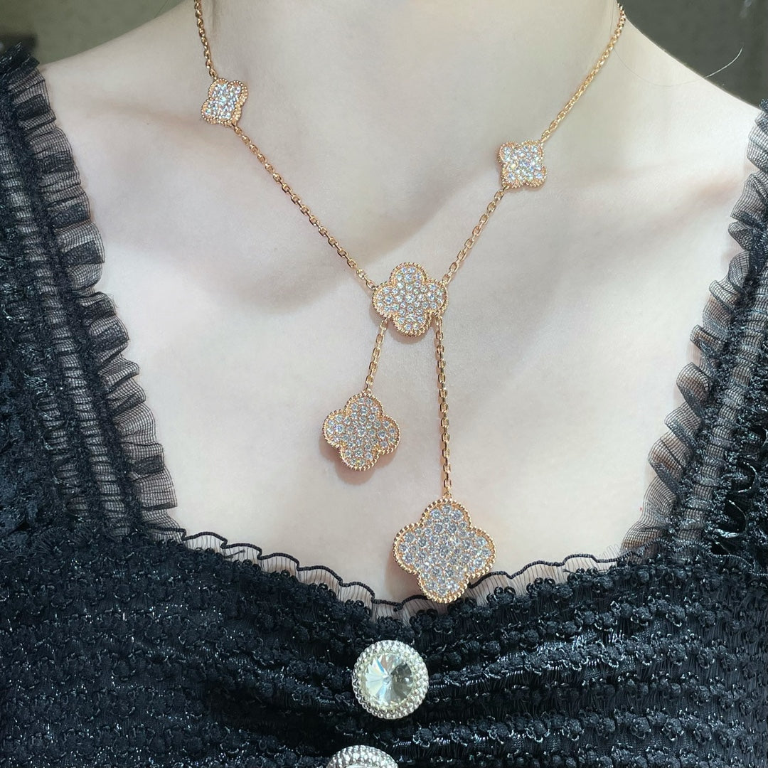 [LumiVibe]CLOVER 6 MOTIF DIAMOND PAVED NECKLACE