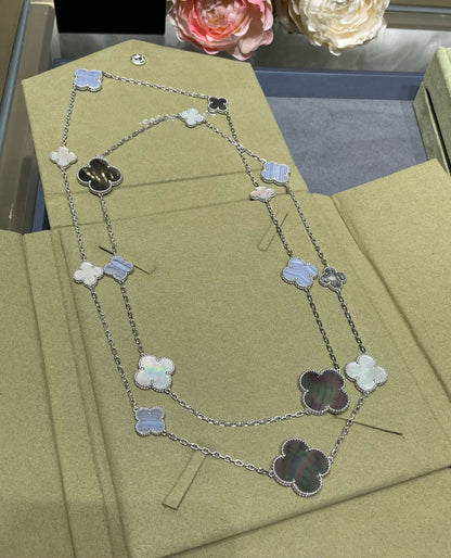 [LumiVibe]CLOVER 16 MOTIF CHALCEDONY MOP SILVER NECKLACE
