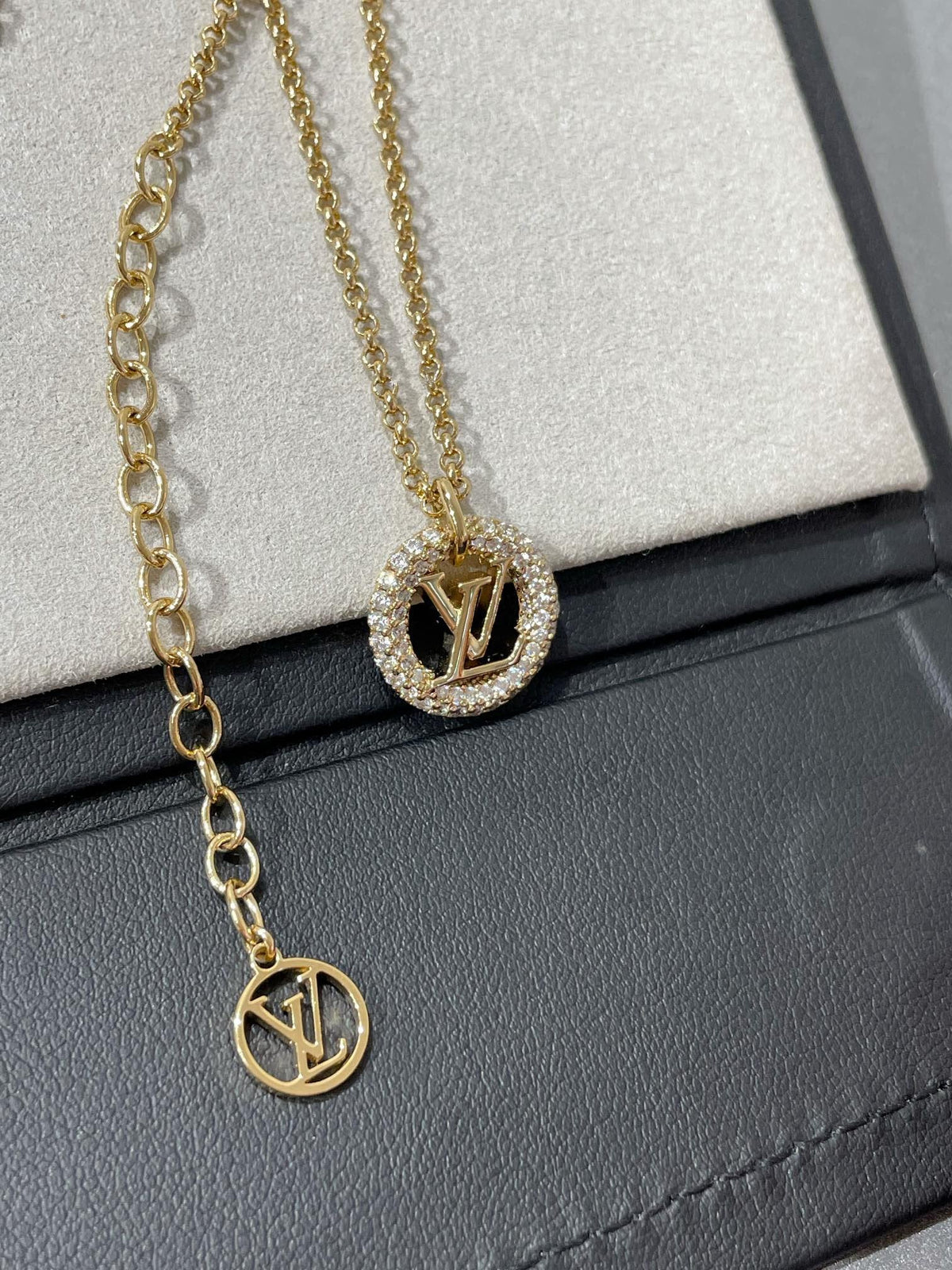 [LumiVibe]BY NIGHT DIAMOND PAVED NECKLACE