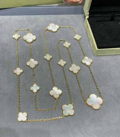 [LumiVibe]CLOVER 16 MOTIF WHITE MOP GOLD NECKLACE