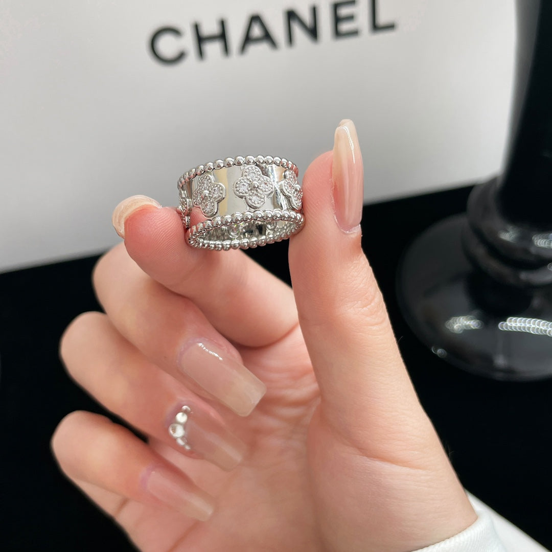 [LumiVibe]PERLEE DIAMOND LARGE RING
