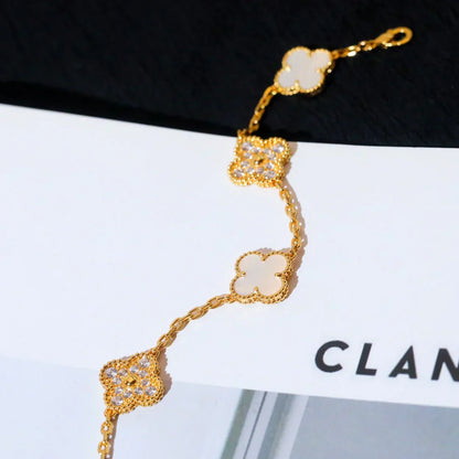 [LumiVibe]CLOVER WHITE PEARL MOP 5 MOTIF BRACELET COLLECTION