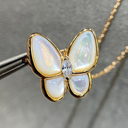 [LumiVibe]BUTTERFLY MOP DIAMOND NECKLACE