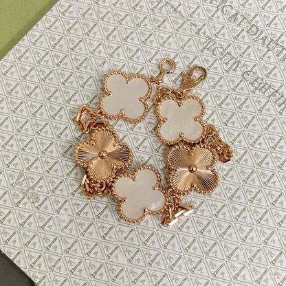 [LumiVibe]CLOVER WHITE PEARL MOP 5 MOTIF BRACELET COLLECTION