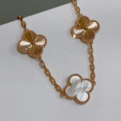 [LumiVibe]CLOVER WHITE PEARL MOP 5 MOTIF BRACELET COLLECTION