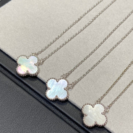 [LumiVibe]CLOVER MEDIUM SILVER WHITE MOP NECKLACE