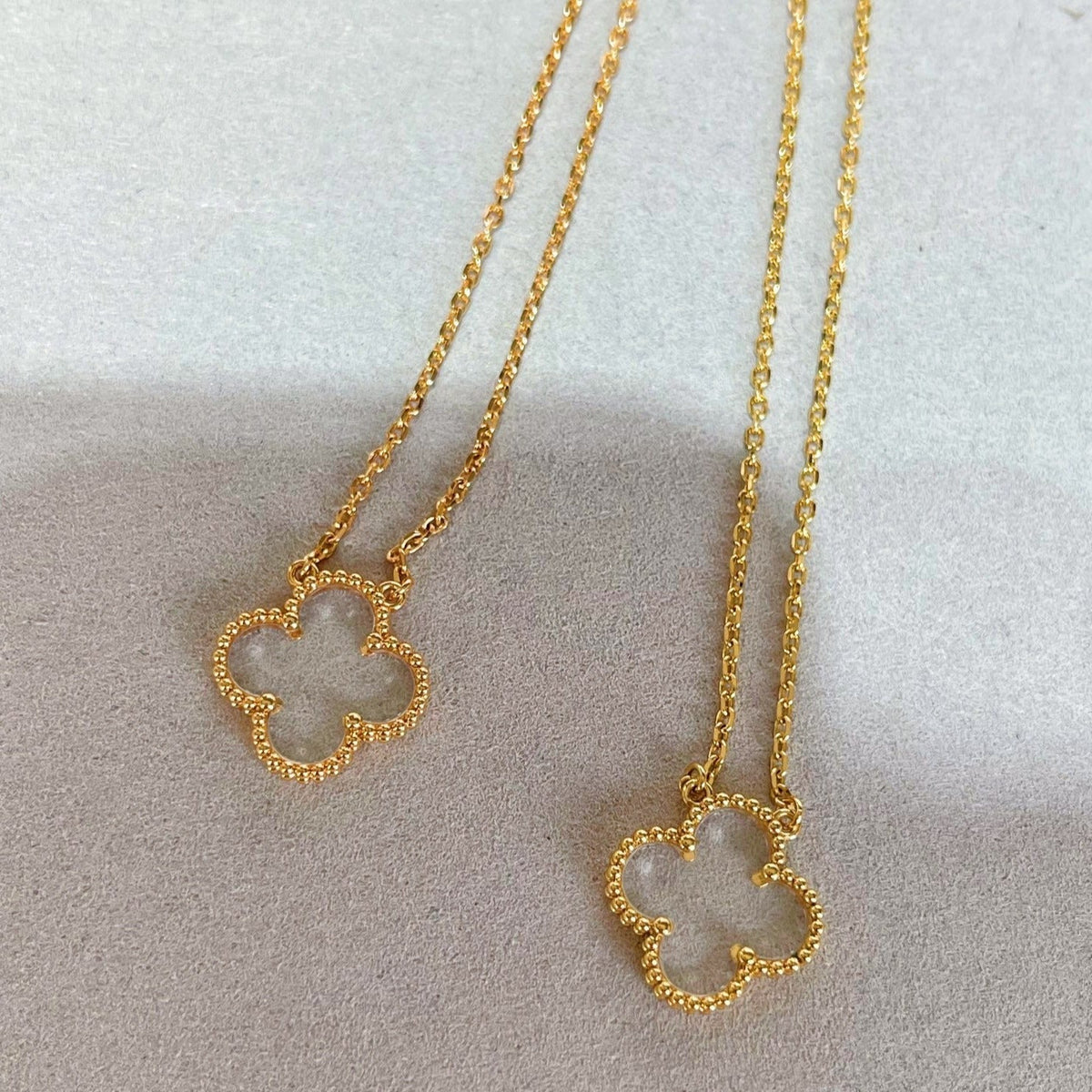 [LumiVibe]CLOVER ROCK CRYSTAL ROSE GOLD NECKLACE