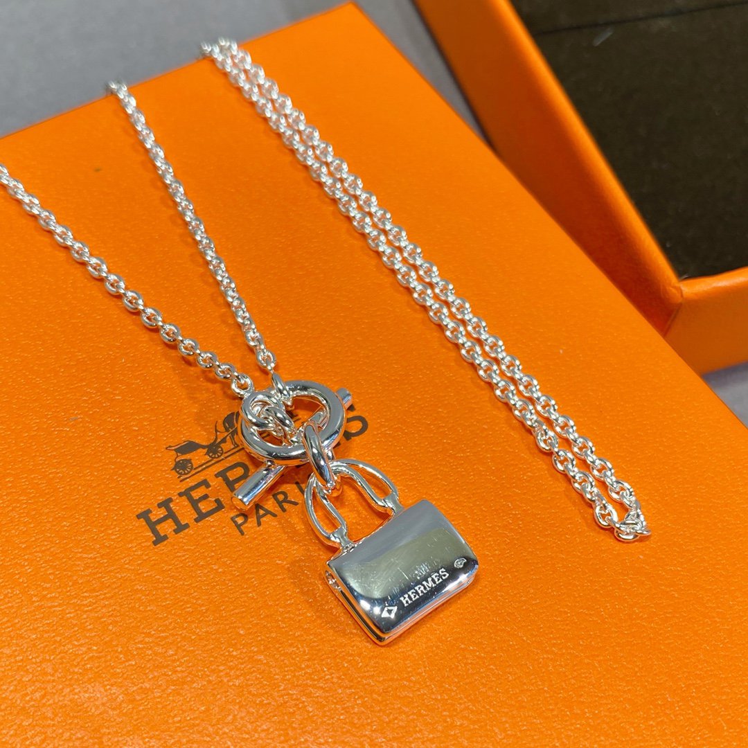 [LumiVibe]CONSTANCE PEDANT SILVER NECKLACE