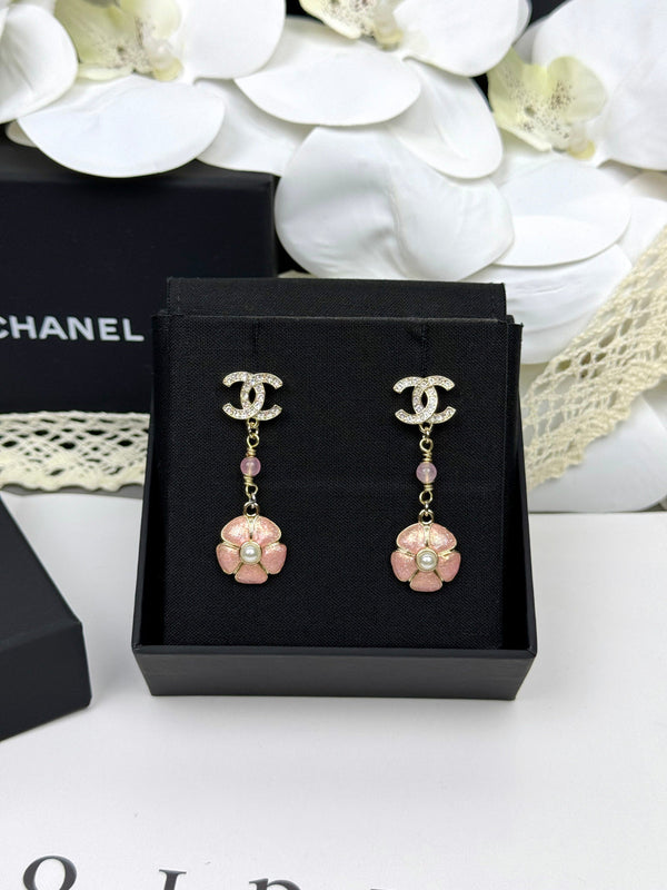 [LumiVibe]26C Pink Camellia Enamel Pendant with Double C Earrings
