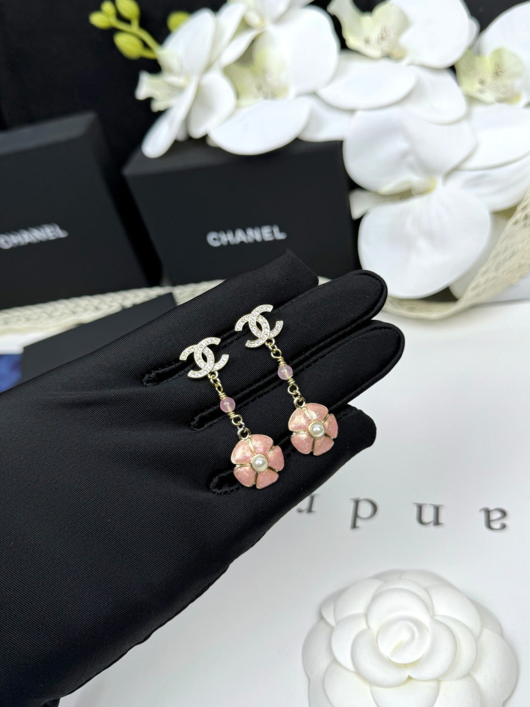 [LumiVibe]26C Pink Camellia Enamel Pendant with Double C Earrings