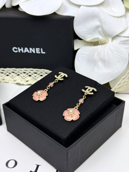 [LumiVibe]26C Pink Camellia Enamel Pendant with Double C Earrings