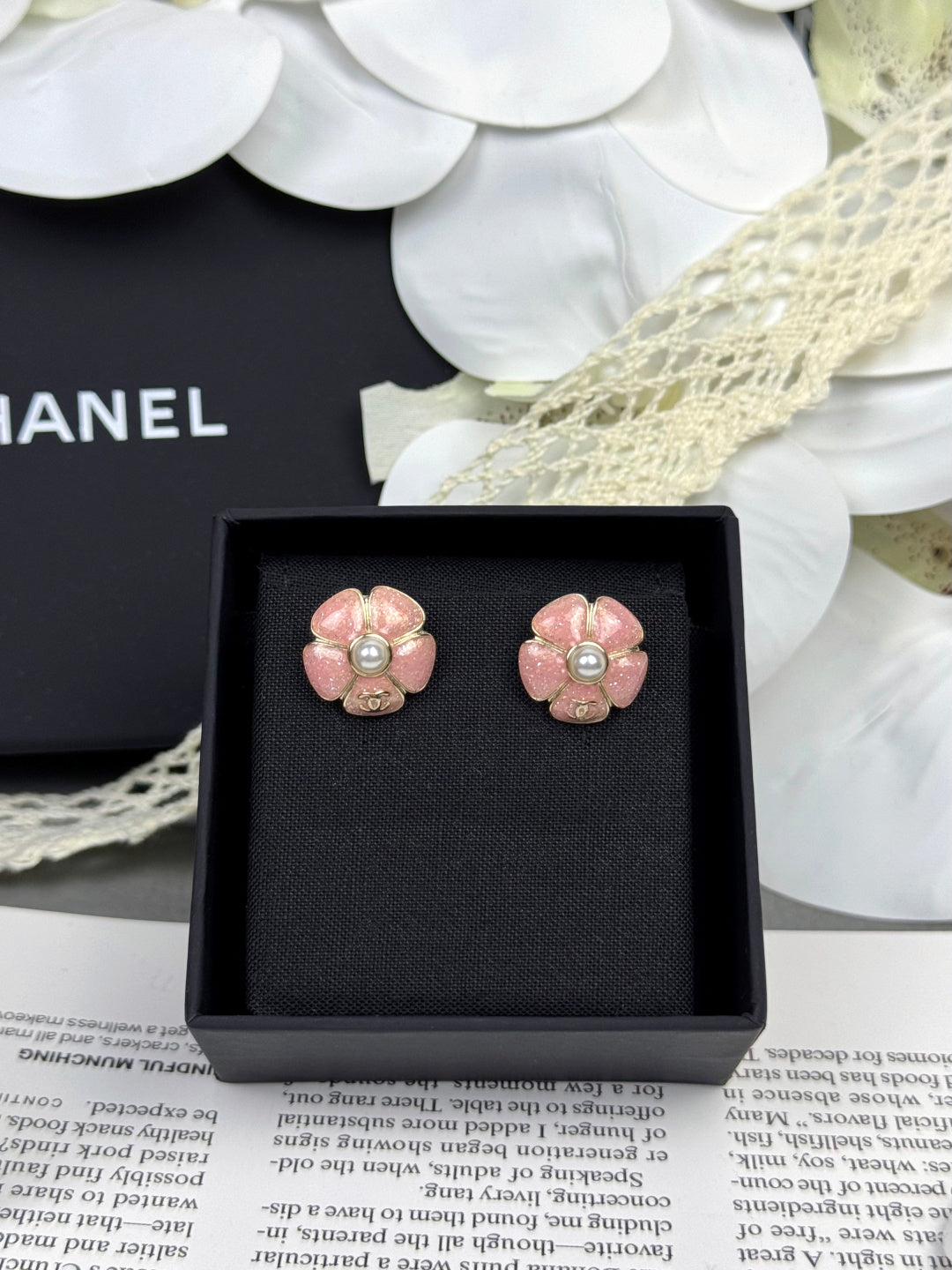 [LumiVibe]26C Pink Camellia Pearl Enamel Stud Earrings