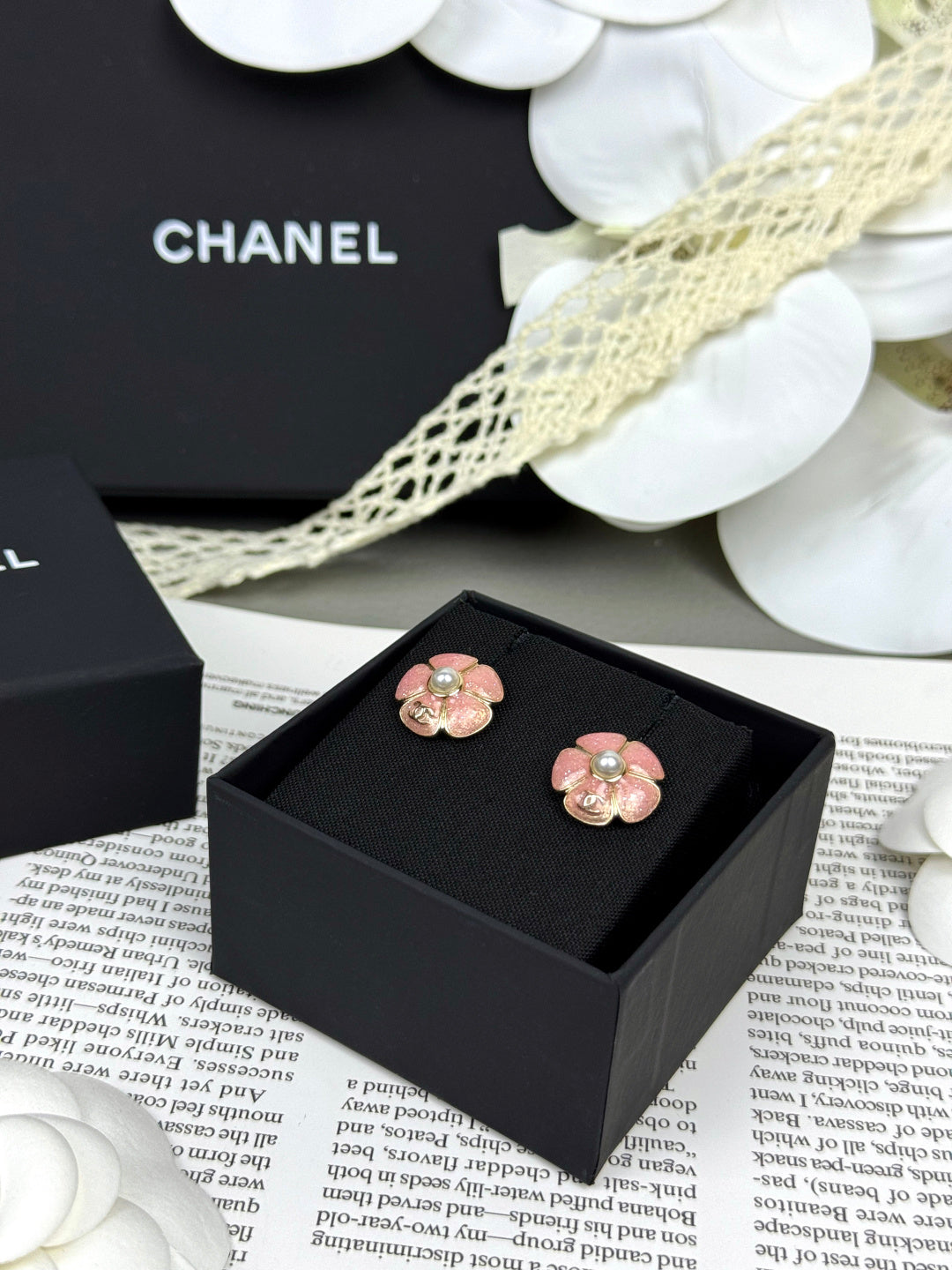 [LumiVibe]26C Pink Camellia Pearl Enamel Stud Earrings