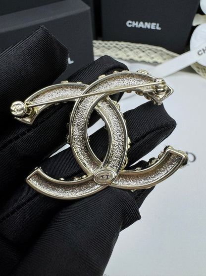 [LumiVibe]26C Pink-White Enamel Ice Cream Cone Double C Brooch