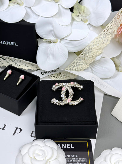 [LumiVibe]26C Pink-White Enamel Ice Cream Cone Double C Brooch