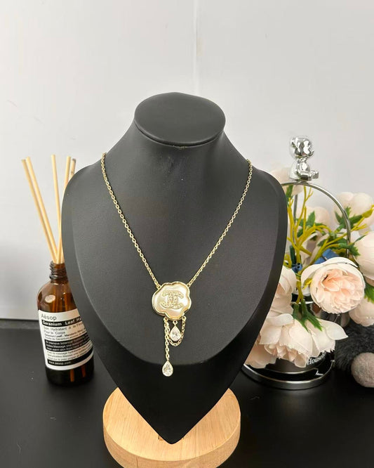 [LumiVibe]Cloud Pearl Mother-of-Pearl Diamond Chain Pendant Necklace