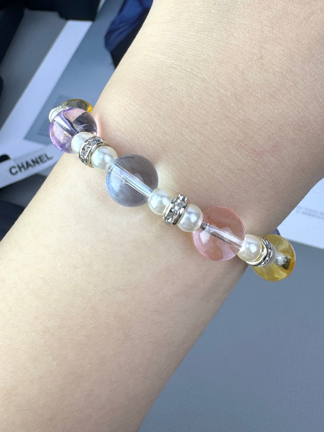 [LumiVibe]Colorful Transparent Resin Bracelet